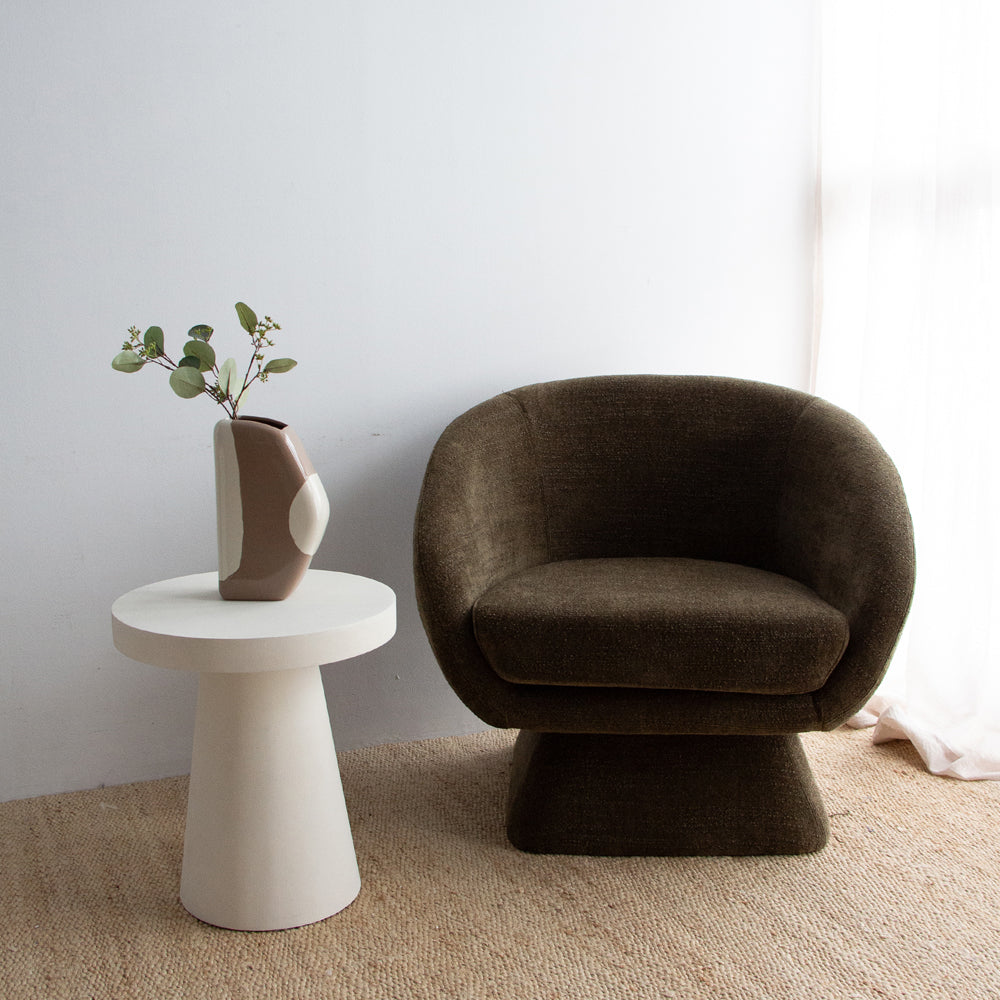 Lucca Swivel Chair